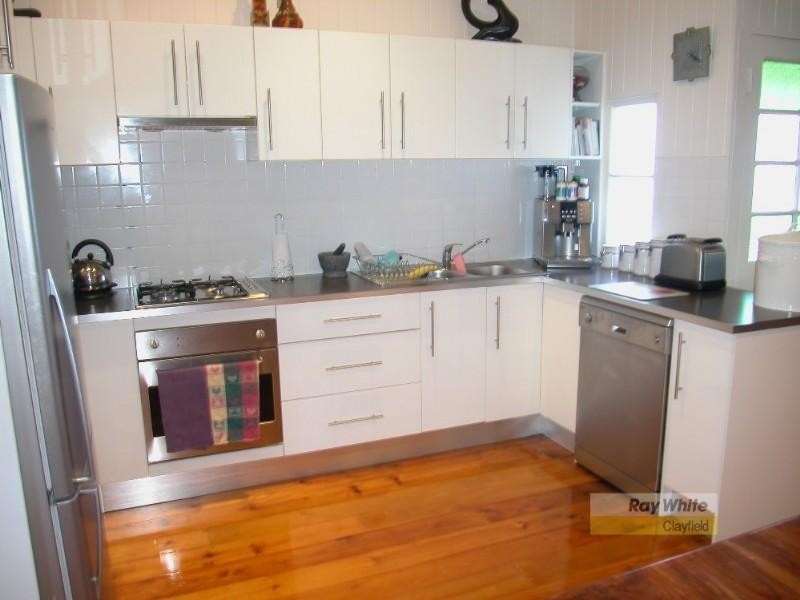 11 Ferguson Avenue, Northgate QLD 4013