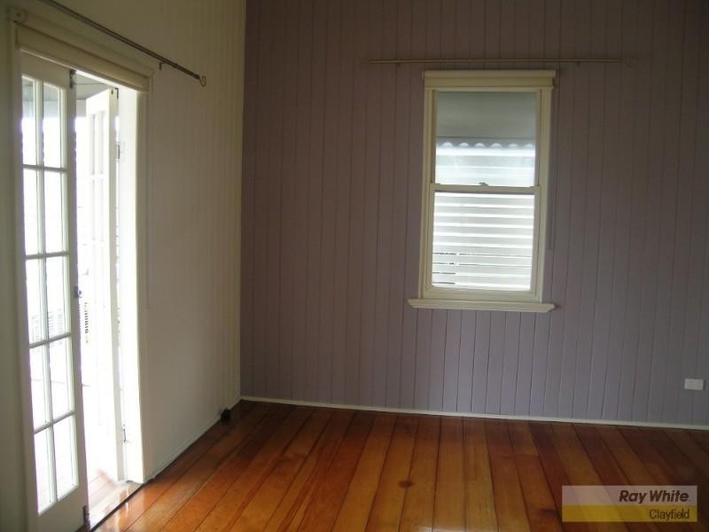 11 Ferguson Avenue, Northgate QLD 4013