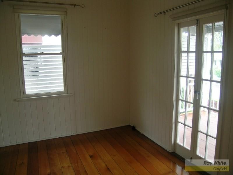 11 Ferguson Avenue, Northgate QLD 4013