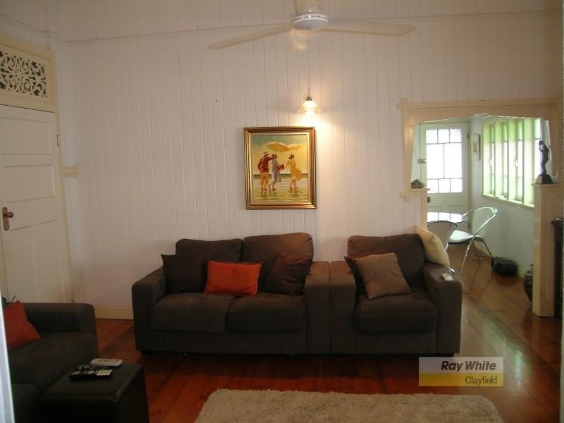 63 Charlton Street, Ascot QLD 4007