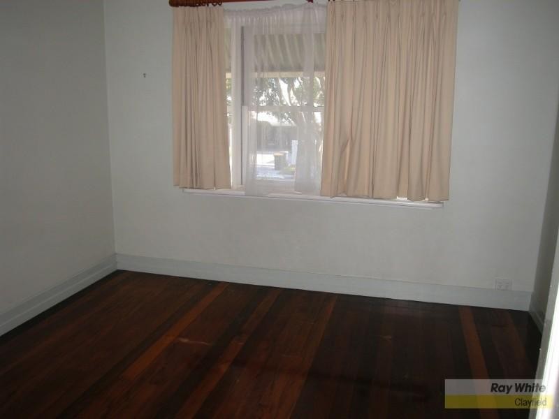 13 Flemington Street, Hendra QLD 4011