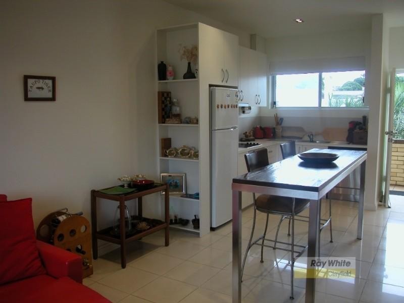 8/70 Liverpool Road, Clayfield QLD 4011