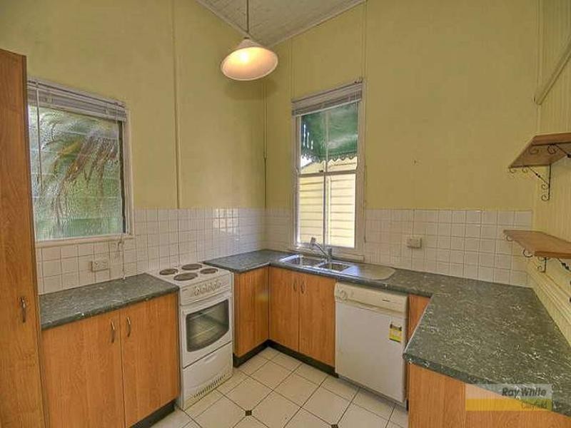 20 Hunt Street, Hamilton QLD 4007