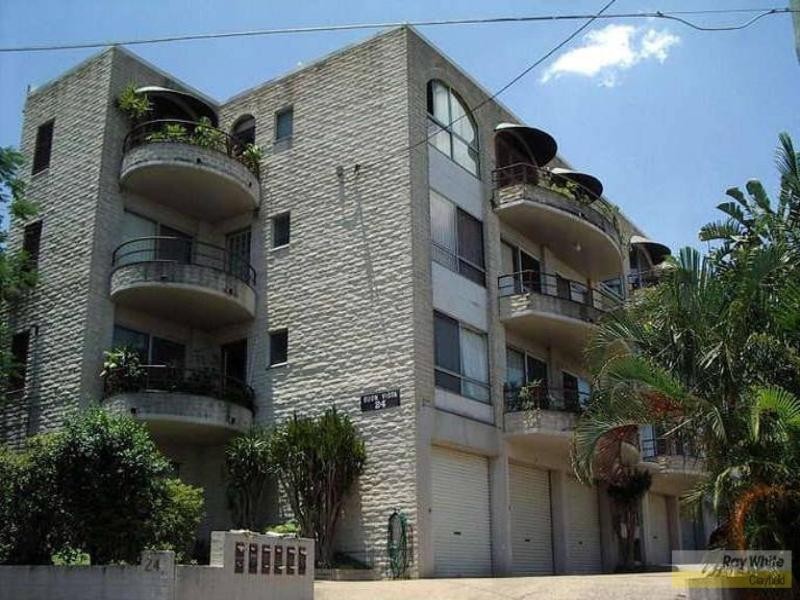 2/24 Whytecliffe Street, Albion QLD 4010