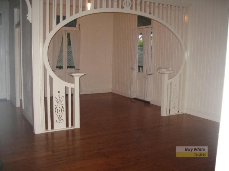 33 Mcgregor Street, Clayfield QLD 4011