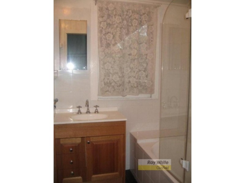 33 Mcgregor Street, Clayfield QLD 4011