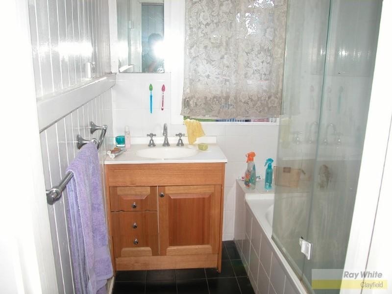 33 Mcgregor Street, Clayfield QLD 4011