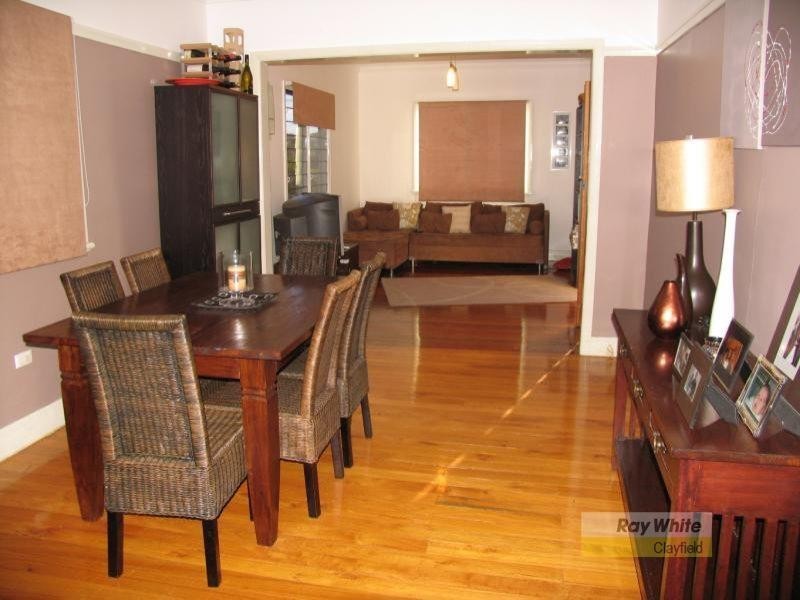 26 Roderick Street, Wavell Heights QLD 4012