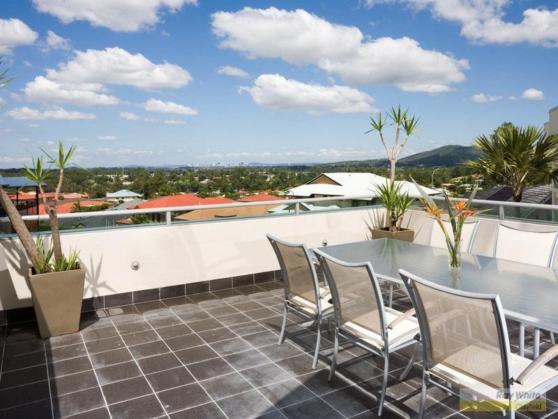 35 Yarraman Street, Arana Hills QLD 4054