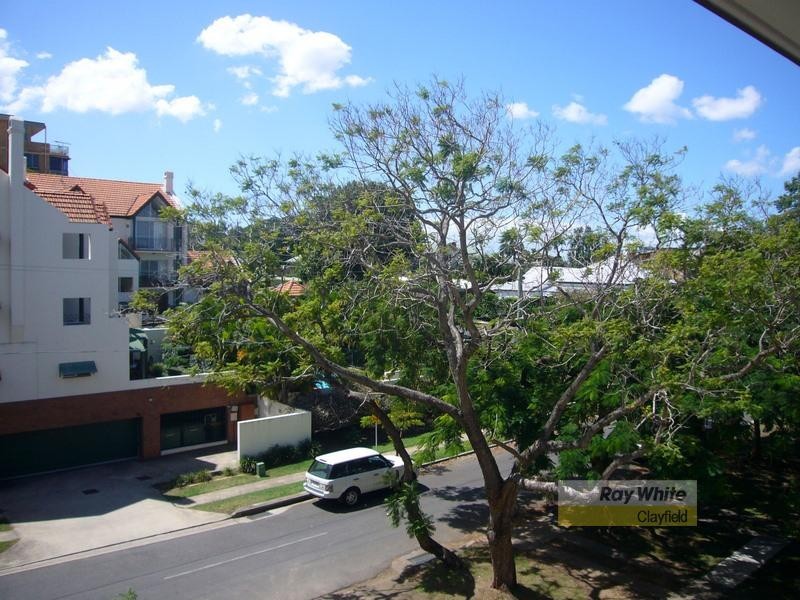 9/9 Rossiter Parade, Hamilton QLD 4007