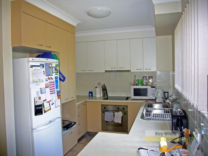 17/5 Whytecliffe Street, Albion QLD 4010