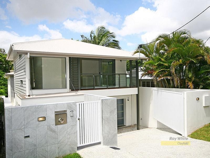 31 Pine Street, Hamilton QLD 4007