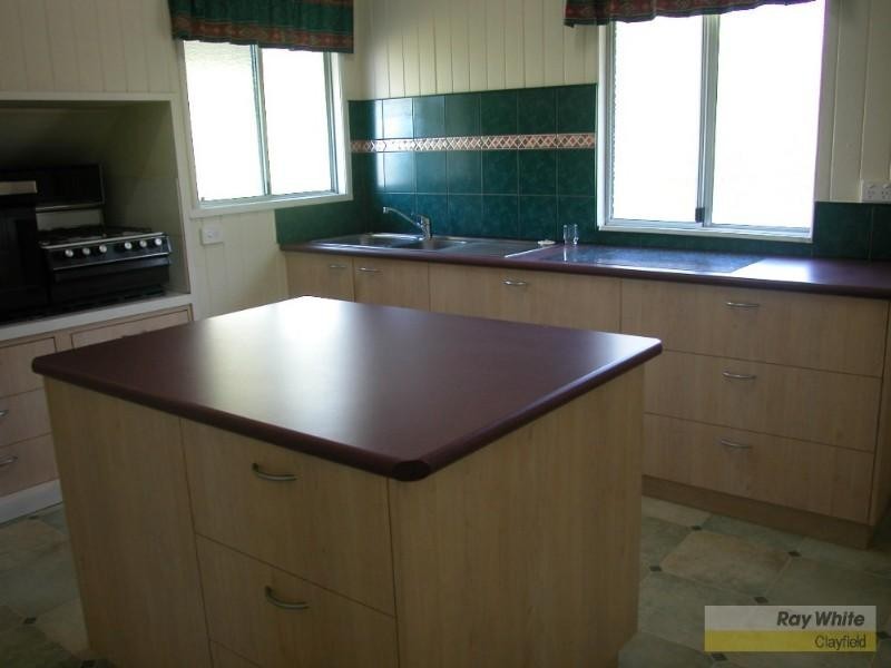 21 School Street, Hendra QLD 4011