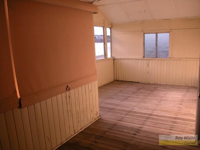 21 School Street, Hendra QLD 4011