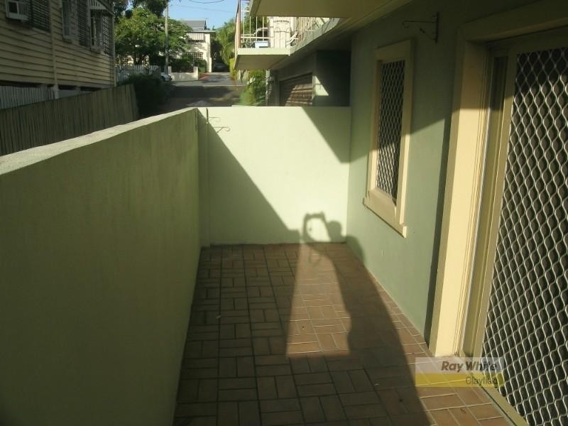 1/34 Miles Street, Clayfield QLD 4011