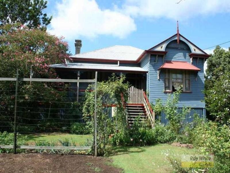 31 Norman Parade, Clayfield QLD 4011
