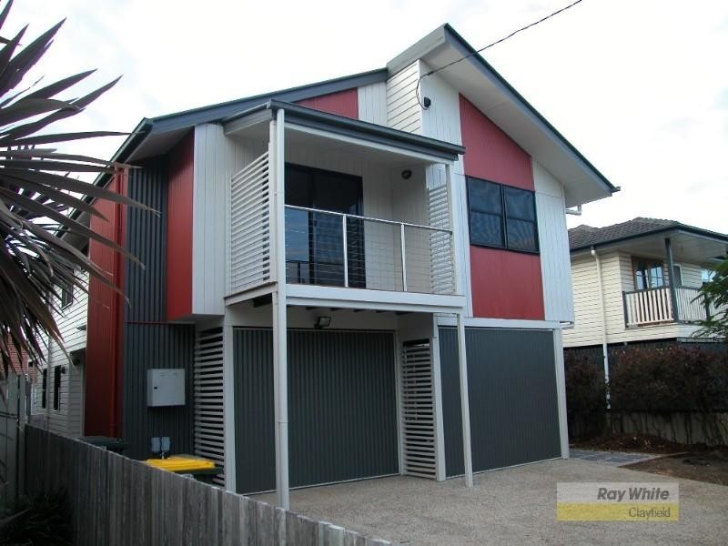 24 Hamilton Avenue, Hendra QLD 4011