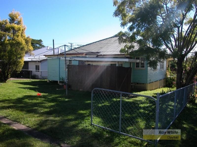 54 Meemar Street, Chermside QLD 4032