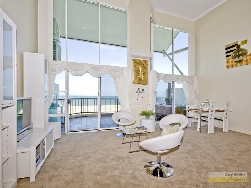 30/94 Prince Edward Parade, Redcliffe QLD 4020