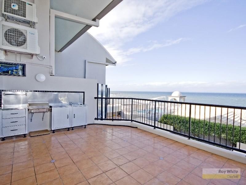 30/94 Prince Edward Parade, Redcliffe QLD 4020