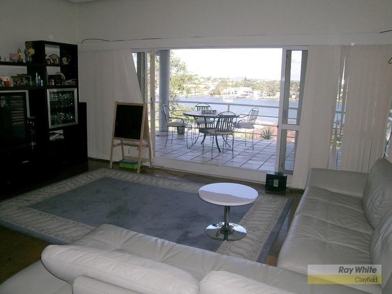 32 Crescent Road, Hamilton QLD 4007