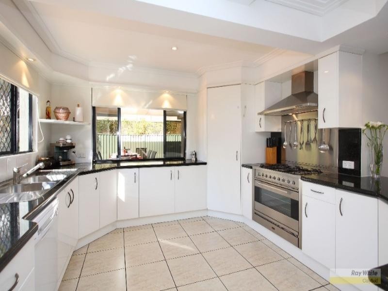 43 Harding Street, Hendra QLD 4011