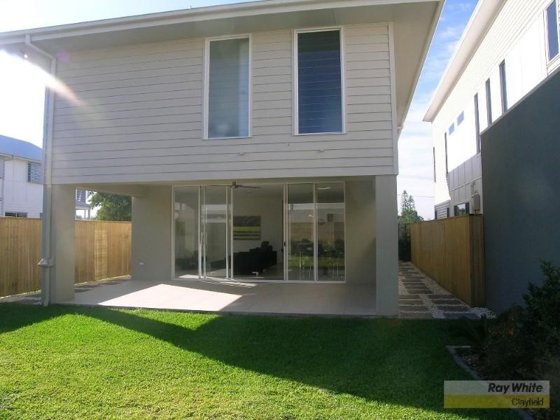 4 School Street, Hendra QLD 4011