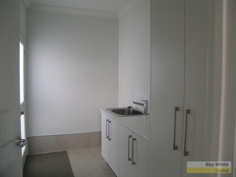 4 School Street, Hendra QLD 4011