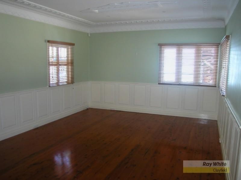 153 Main Avenue, Wavell Heights QLD 4012