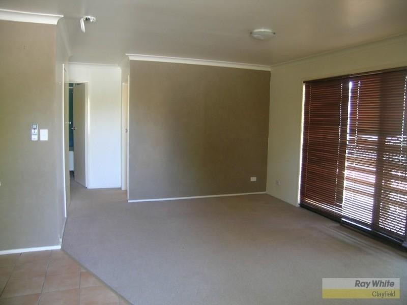 2/19 Wongara Street, Clayfield QLD 4011