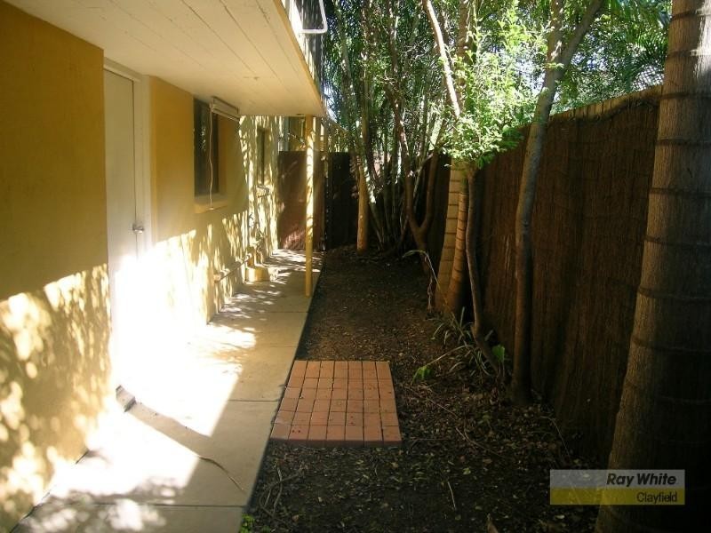 2/19 Wongara Street, Clayfield QLD 4011