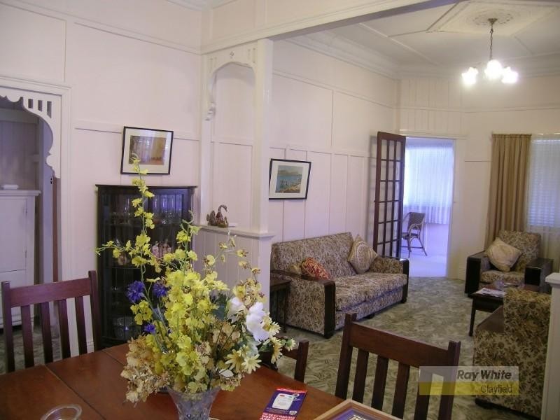 16 Doncaster Street, Hendra QLD 4011