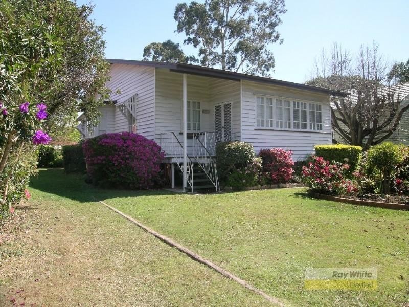 16 Doncaster Street, Hendra QLD 4011