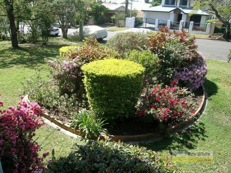 16 Doncaster Street, Hendra QLD 4011