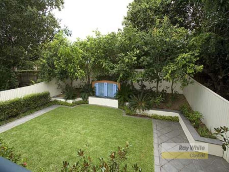 94 Barlow Street, Clayfield QLD 4011