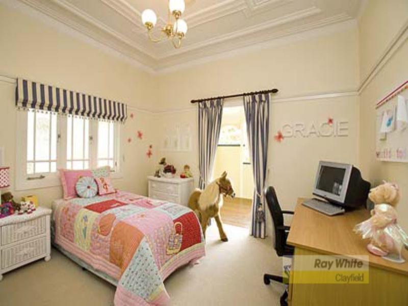 94 Barlow Street, Clayfield QLD 4011