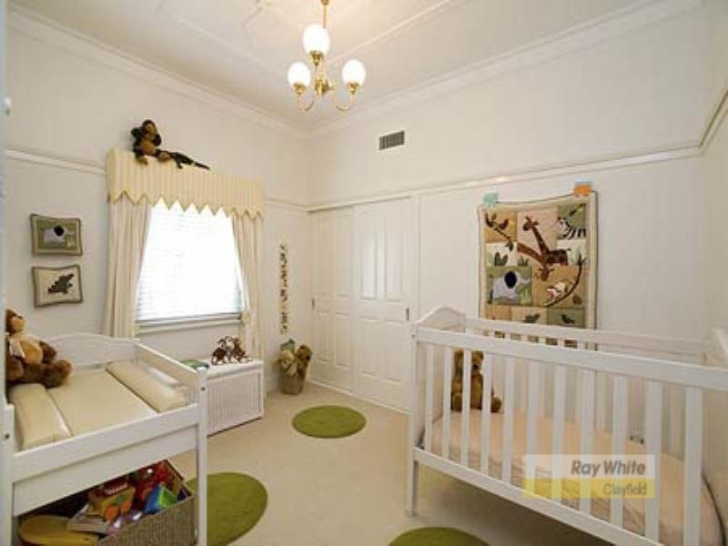 94 Barlow Street, Clayfield QLD 4011