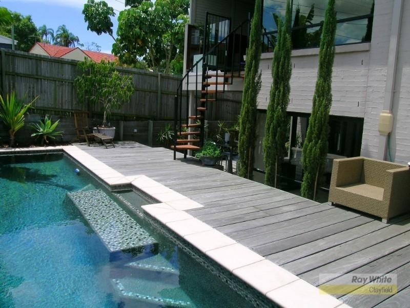 Wavell Heights QLD 4012