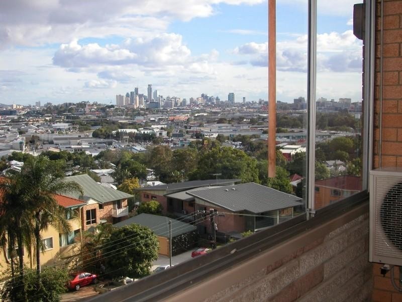 11/28 Little Street, Albion QLD 4010