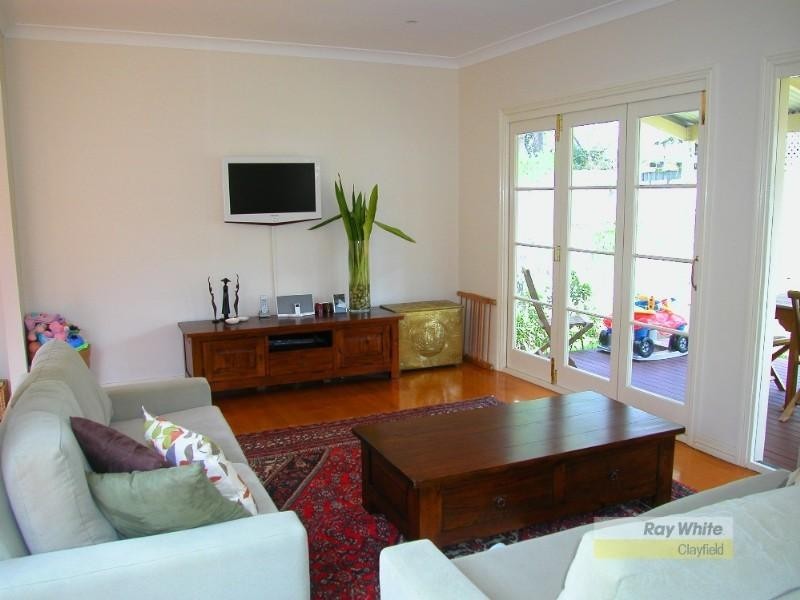 33 Mcintyre Street, Wooloowin QLD 4030