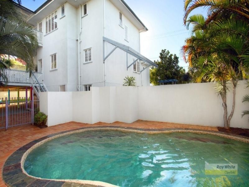 55 Hipwood Road, Hamilton QLD 4007