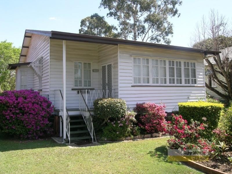 16 Doncaster Street, Hendra QLD 4011