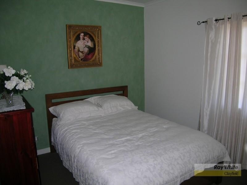 20 Pedley Street, Wavell Heights QLD 4012