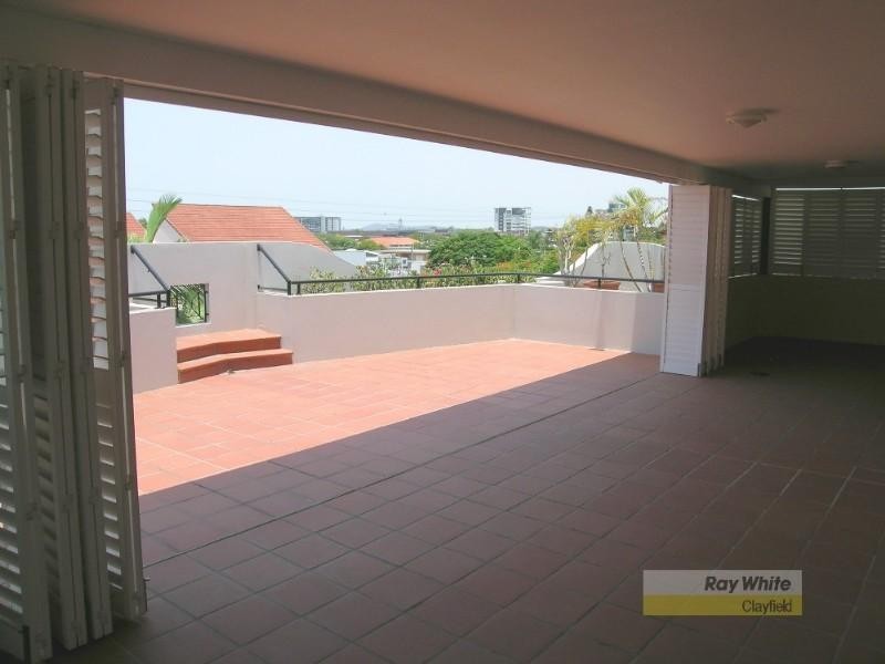 9/84 Racecourse Road, Ascot QLD 4007