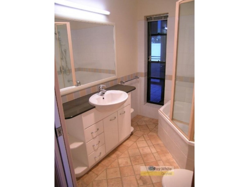 9/84 Racecourse Road, Ascot QLD 4007