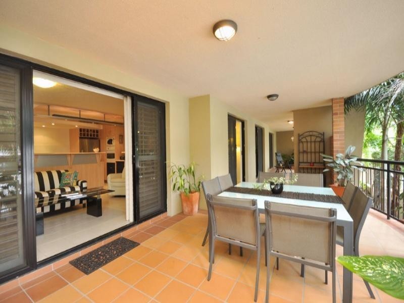 2/52 Beeston Street, Teneriffe QLD 4005