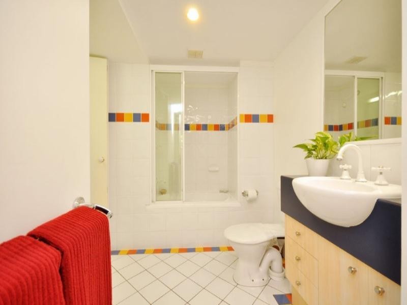 2/52 Beeston Street, Teneriffe QLD 4005