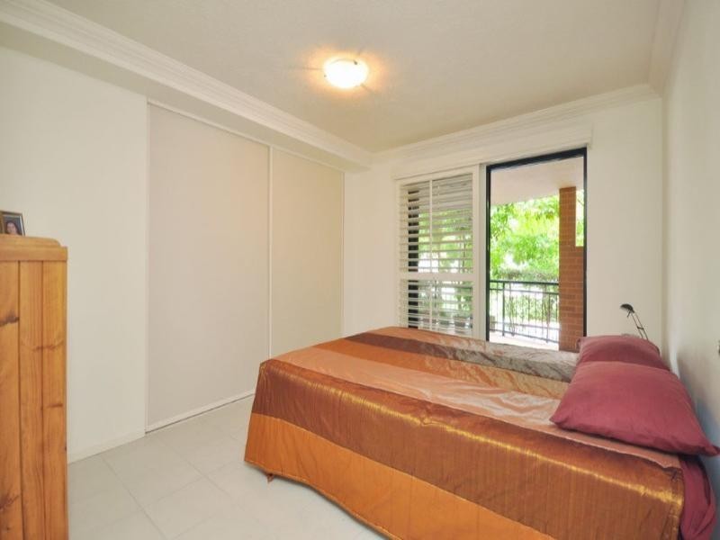 2/52 Beeston Street, Teneriffe QLD 4005