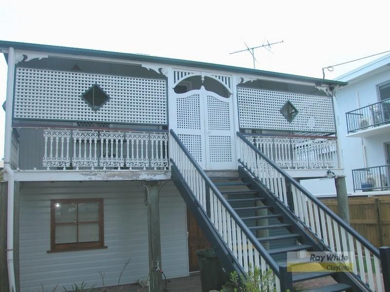 17 Stuckey Road, Clayfield QLD 4011