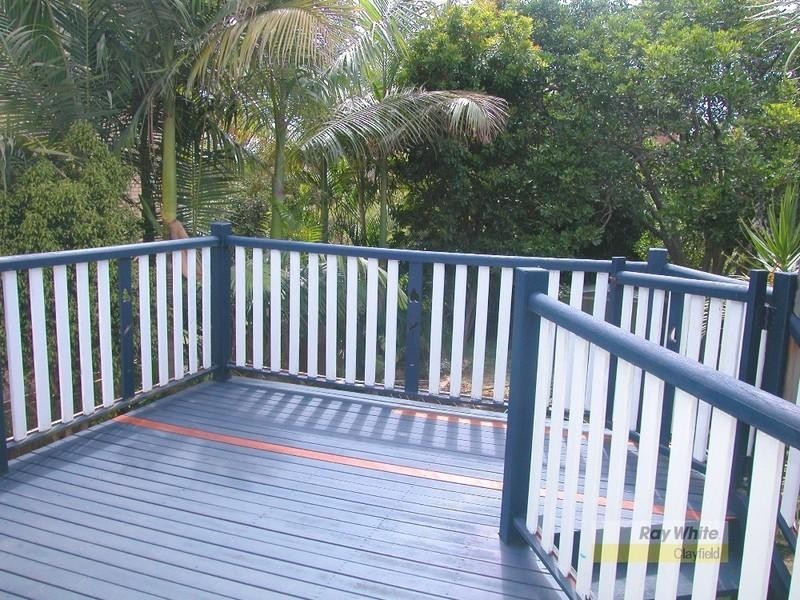 17 Stuckey Road, Clayfield QLD 4011